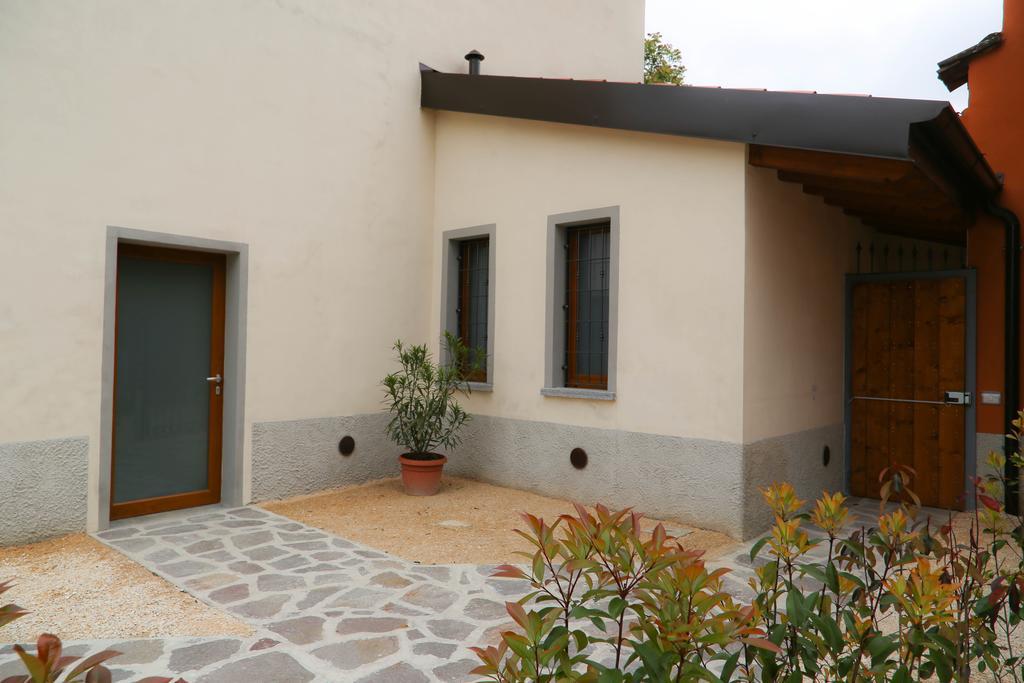 Agriturismo Cascina Della Fontana Lodi Exterior photo